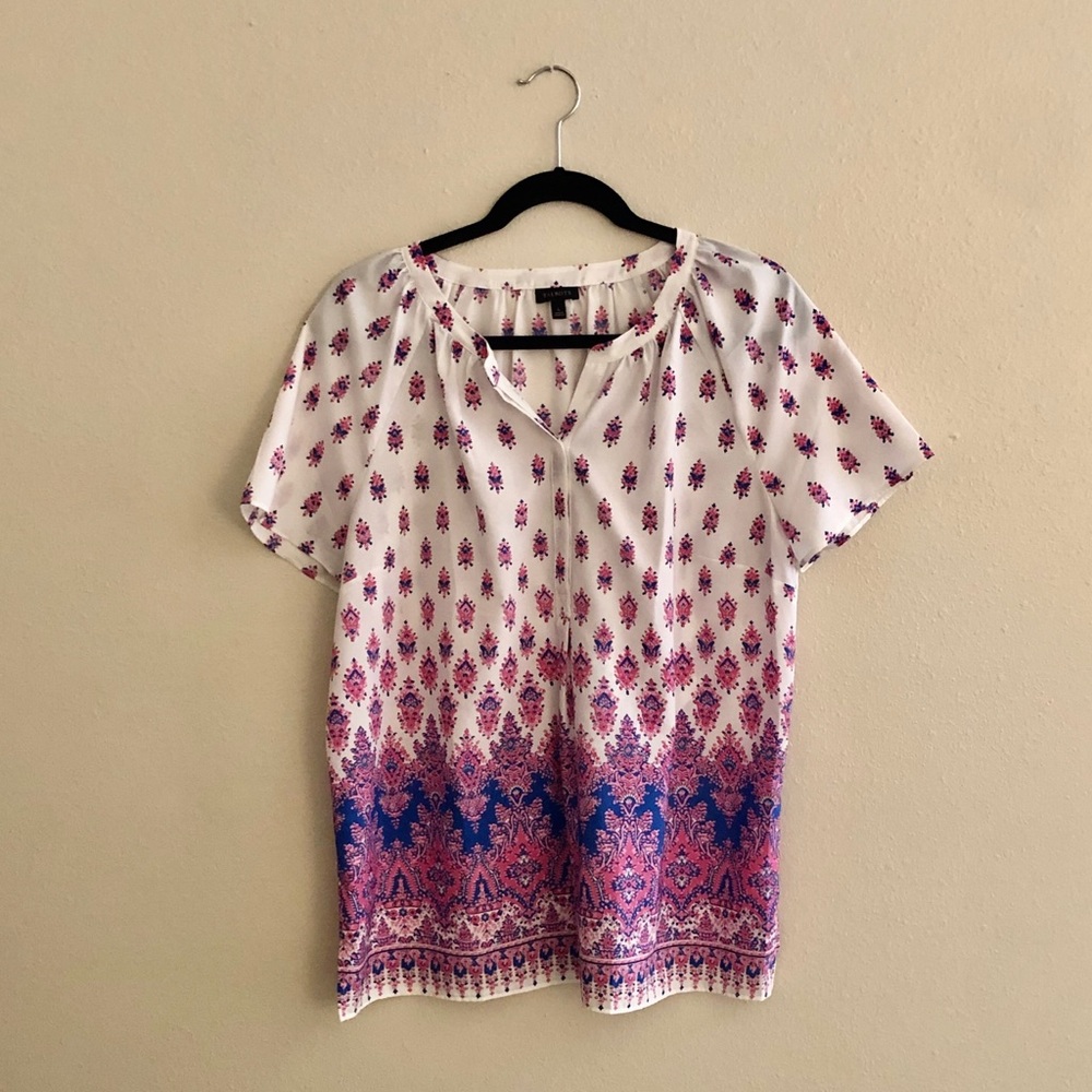 Cute paisley Talbots top